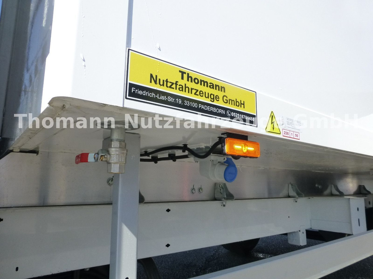 Carrinha frigorífica Renault Master Kühlkoffer Xarios 300 GH mit LBW: foto 12 Carrinha frigorífica Renault Master Kühlkoffer Xarios 300 GH mit LBW: foto 12