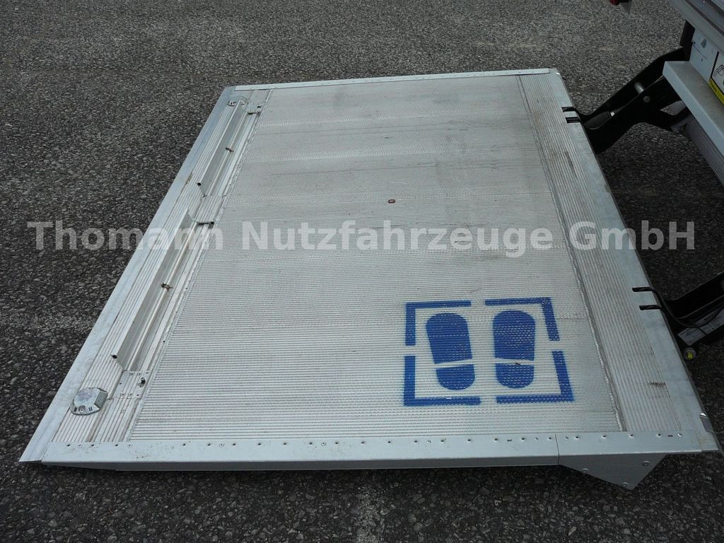 Furgão de toldo nuevo Renault Master by Trucks Pritsche Plane LBW Schlafkabine: foto 11