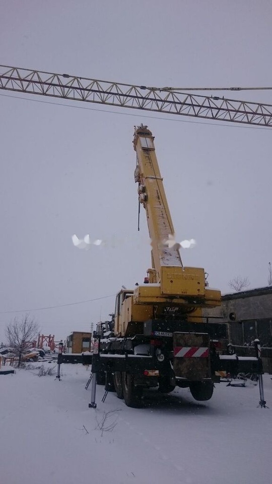 Liebherr LTM 1070 - Guindaste móvel: foto 1 Liebherr LTM 1070 - Guindaste móvel: foto 1