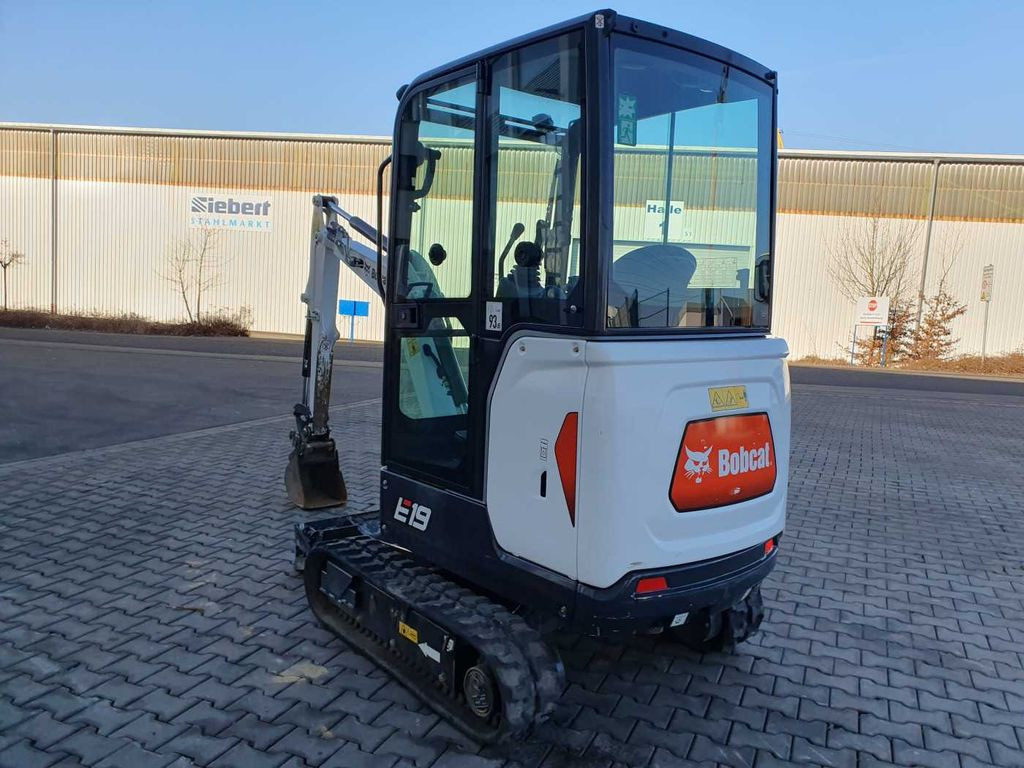 Bobcat E19 / MS01 / nur 423h! / 2023 / Tieflöffel 300mm Bobcat E19 / MS01 / nur 423h! / 2023 / Tieflöffel 300mm - Mini escavadeira: foto 5 Bobcat E19 / MS01 / nur 423h! / 2023 / Tieflöffel 300mm Bobcat E19 / MS01 / nur 423h! / 2023 / Tieflöffel 300mm - Mini escavadeira: foto 5
