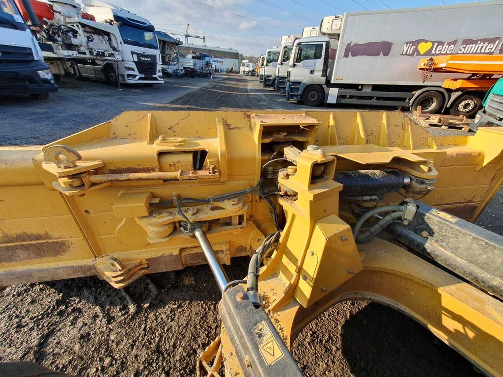Locação de CAT D6N LGP / 7.374h / 6-Wege Klappschild / Bj: 2017  CAT D6N LGP / 7.374h / 6-Wege Klappschild / Bj: 2017: foto 8