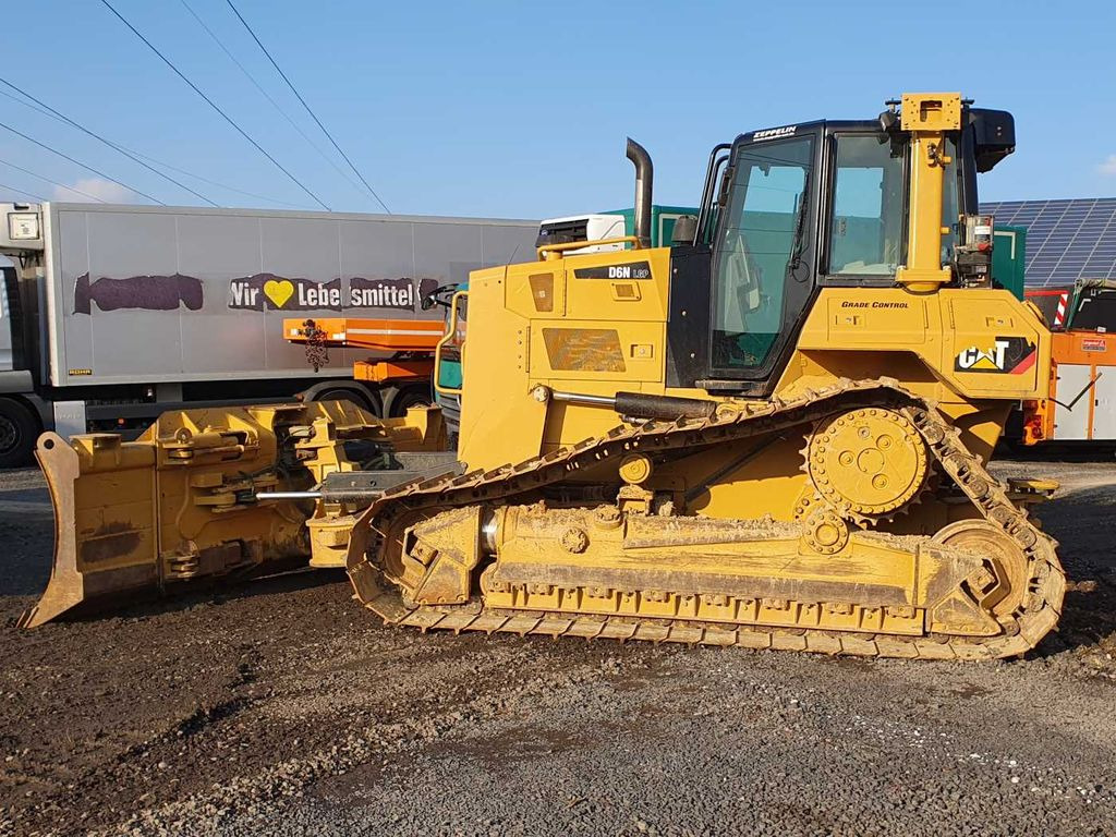 CAT D6N LGP / 7.374h / 6-Wege Klappschild / Bj: 2017 - Buldôzer: foto 3 CAT D6N LGP / 7.374h / 6-Wege Klappschild / Bj: 2017 - Buldôzer: foto 3