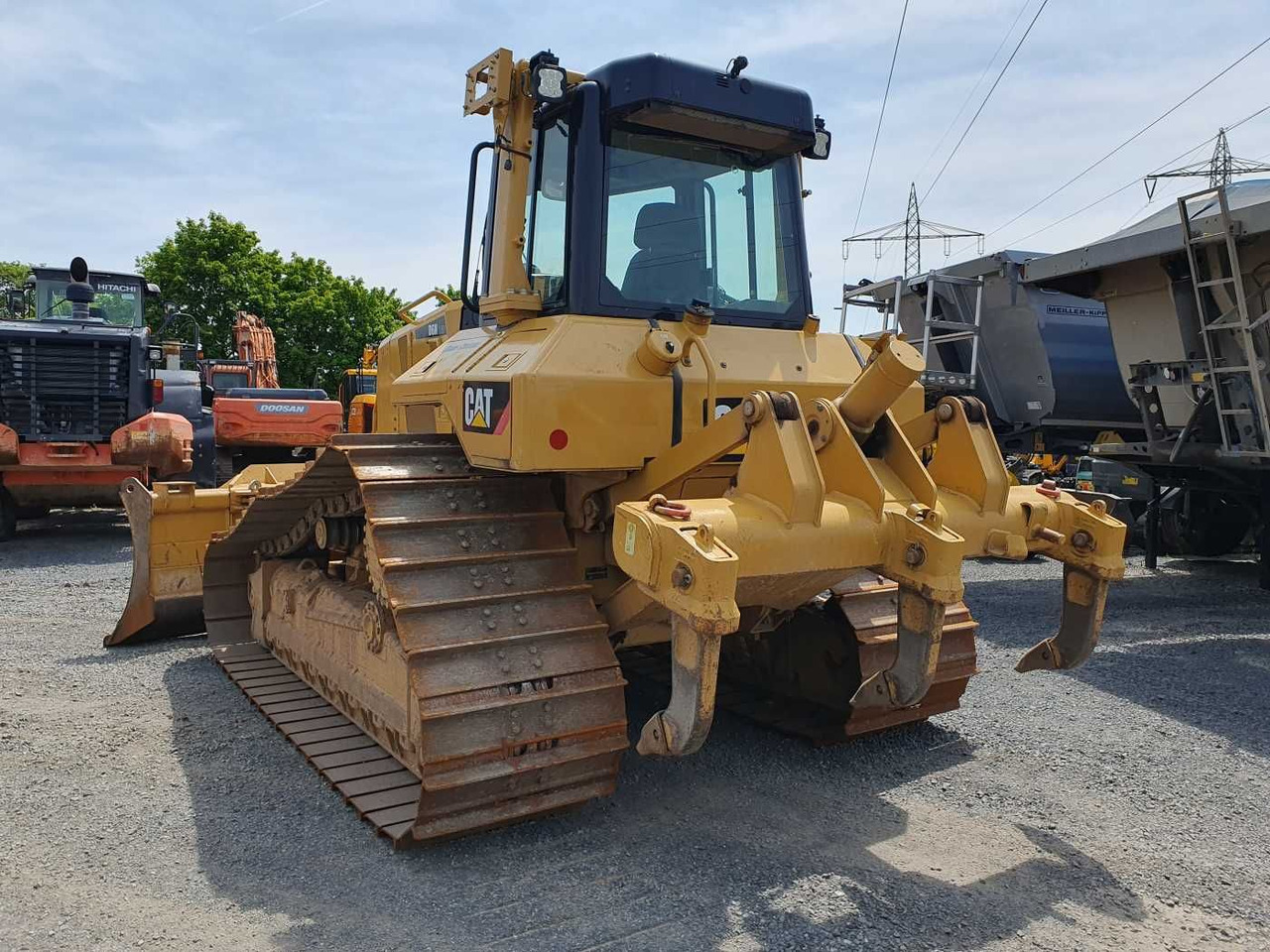 CAT D6N LGP / 8.524h / Klappschild / Ripper - Buldôzer: foto 4 CAT D6N LGP / 8.524h / Klappschild / Ripper - Buldôzer: foto 4