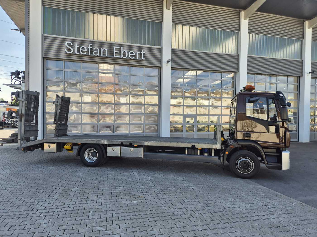 Iveco Eurocargo ML140E25/P Maschinentransporter Winde - Caminhão: foto 5 Iveco Eurocargo ML140E25/P Maschinentransporter Winde - Caminhão: foto 5