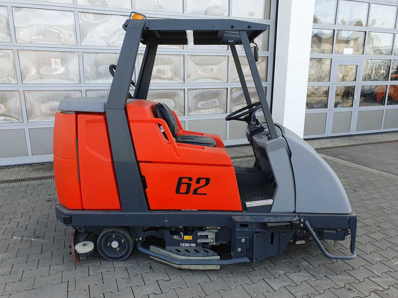 Hako Scrubmaster B310 R CL / nur 418h! / 2016 - Lavadora aspiradora de pavimentos: foto 2 Hako Scrubmaster B310 R CL / nur 418h! / 2016 - Lavadora aspiradora de pavimentos: foto 2