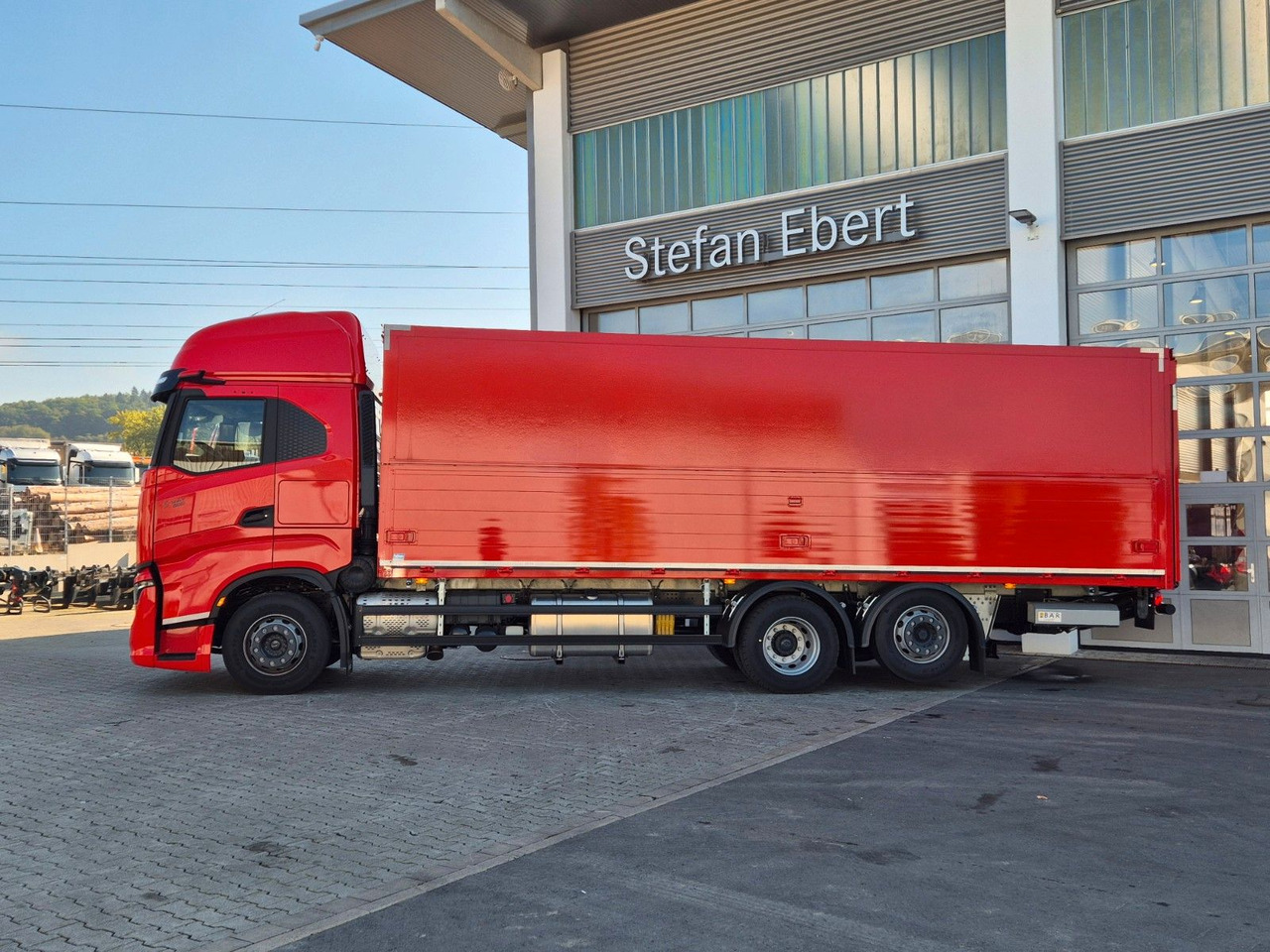 Iveco AS260S50Y/FS Schwenkwand LBW 2xAHK CAM Intarder - Caminhão transporte de bebidas: foto 5 Iveco AS260S50Y/FS Schwenkwand LBW 2xAHK CAM Intarder - Caminhão transporte de bebidas: foto 5
