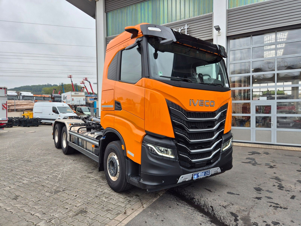 Iveco AS300X58Z/P HR ON+ 6x4 Meiller RS21.60 Funk AHK - Caminhão polibenne: foto 4 Iveco AS300X58Z/P HR ON+ 6x4 Meiller RS21.60 Funk AHK - Caminhão polibenne: foto 4