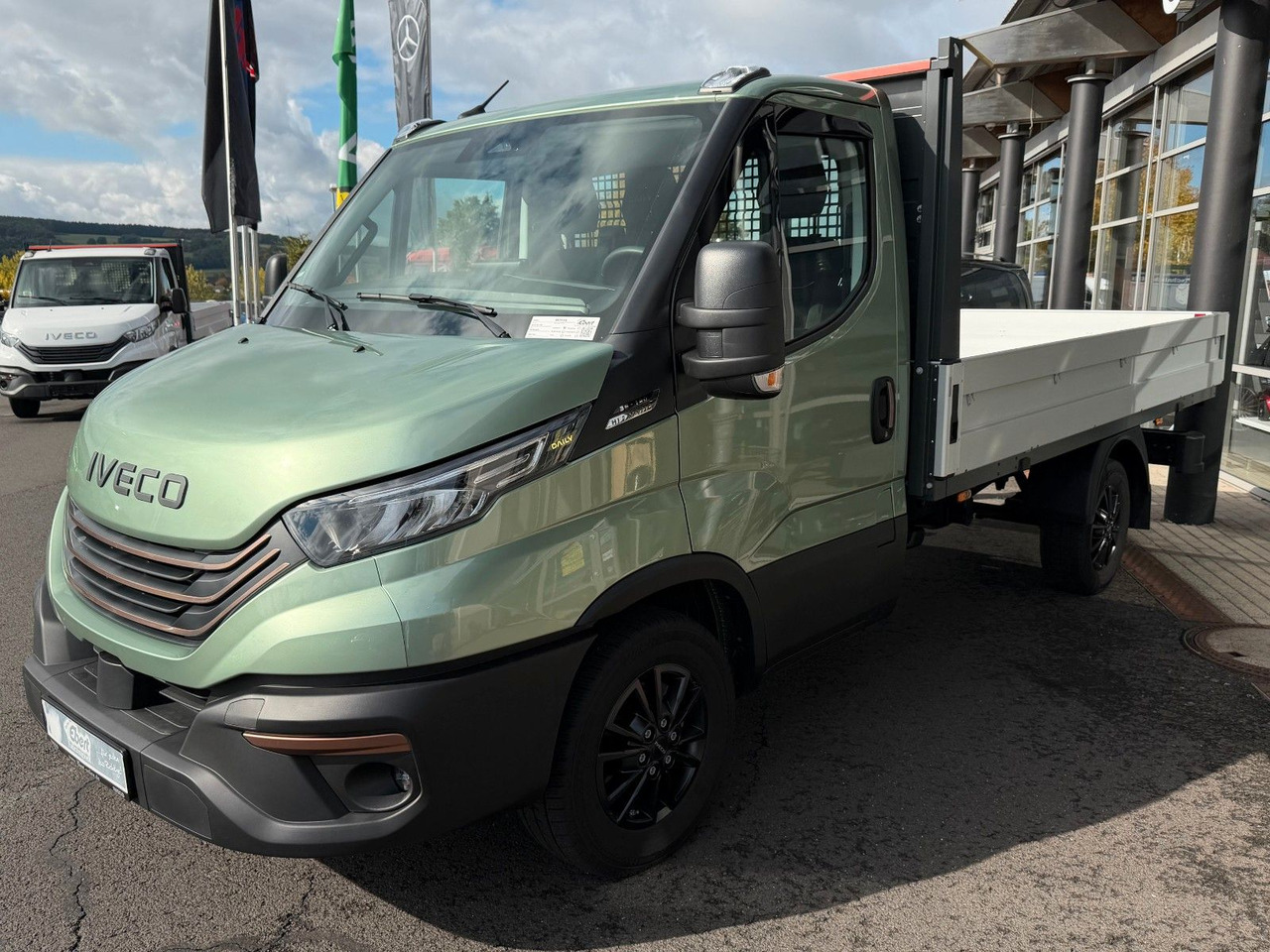 Iveco Daily 35S14 A8 Pritsche *R.3450mm*AHK*Automatik - Furgão caixa aberta: foto 3 Iveco Daily 35S14 A8 Pritsche *R.3450mm*AHK*Automatik - Furgão caixa aberta: foto 3