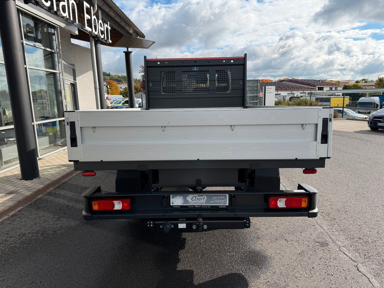 Iveco Daily 35S14 A8 Pritsche *R.3450mm*AHK*Automatik - Furgão caixa aberta: foto 5 Iveco Daily 35S14 A8 Pritsche *R.3450mm*AHK*Automatik - Furgão caixa aberta: foto 5