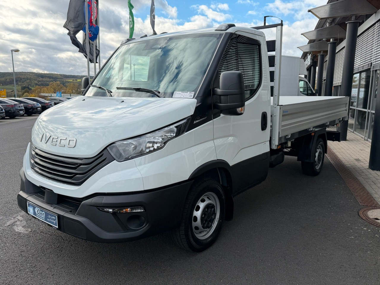Iveco Daily 35S14 A8*R3.450mm*Automatik*Kamera*3Sitze* - Furgão basculante: foto 3 Iveco Daily 35S14 A8*R3.450mm*Automatik*Kamera*3Sitze* - Furgão basculante: foto 3
