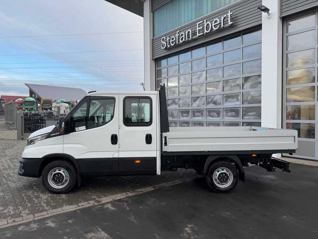 Iveco Daily 35S16 A8 Pritsche *7-Sitze*AHK*Automatik* Iveco Daily 35S16 A8 Pritsche *7-Sitze*AHK*Automatik* - Furgão caixa aberta: foto 2 Iveco Daily 35S16 A8 Pritsche *7-Sitze*AHK*Automatik* Iveco Daily 35S16 A8 Pritsche *7-Sitze*AHK*Automatik* - Furgão caixa aberta: foto 2