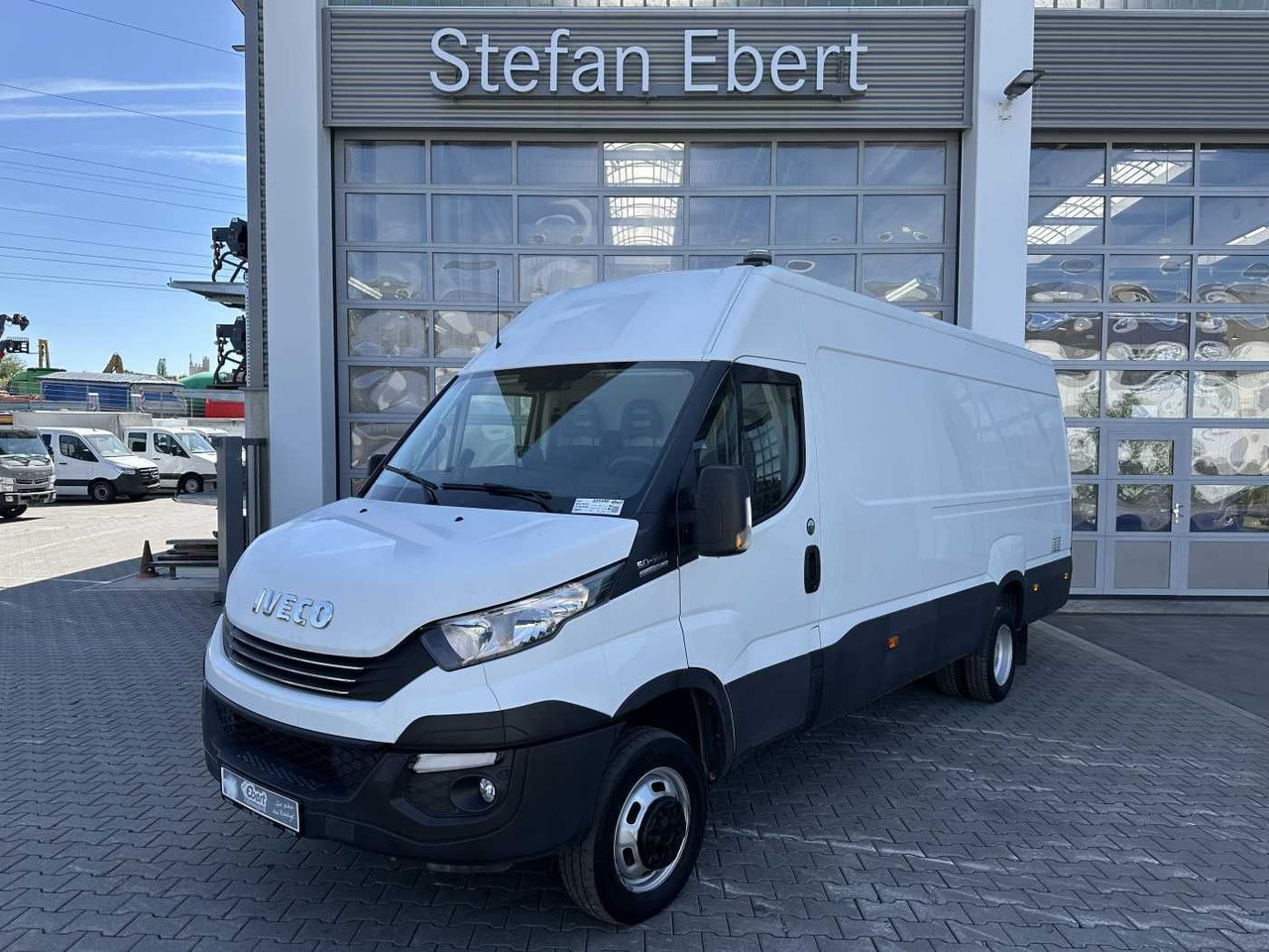 Iveco Daily 50C16 R4.100mm *AHK*Automatik*Ladekran* - Furgão: foto 1 Iveco Daily 50C16 R4.100mm *AHK*Automatik*Ladekran* - Furgão: foto 1