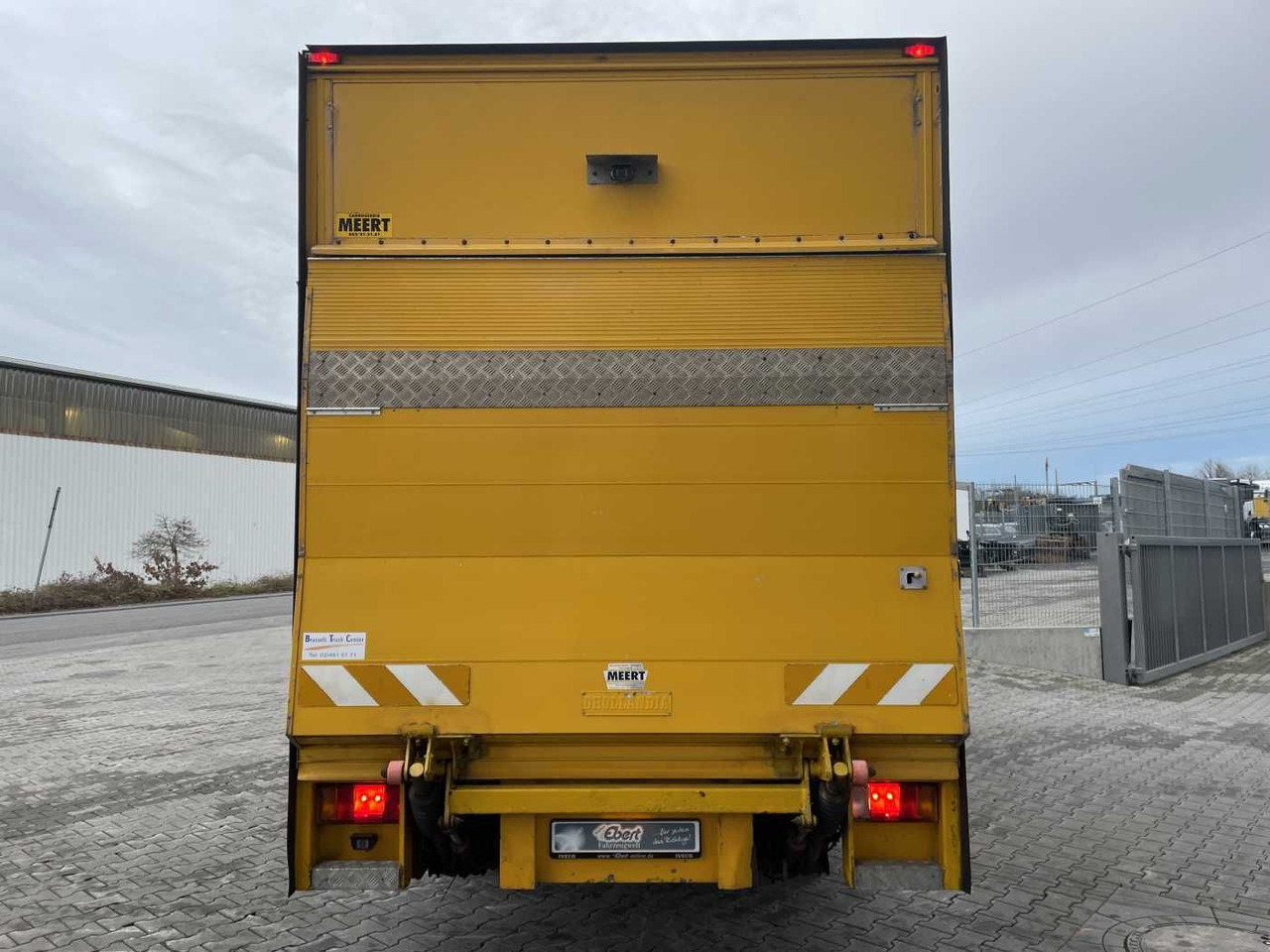 Iveco Daily 50C17 3.0L *Koffer*LBW*Klima* - Carrinha de contentor: foto 4 Iveco Daily 50C17 3.0L *Koffer*LBW*Klima* - Carrinha de contentor: foto 4