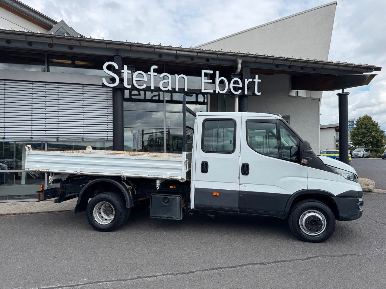 Iveco Daily 60C18H Kipper *R3.750mm*2xAHK*Automatik* - Furgão basculante, Carrinha cabine dupla: foto 3 Iveco Daily 60C18H Kipper *R3.750mm*2xAHK*Automatik* - Furgão basculante, Carrinha cabine dupla: foto 3