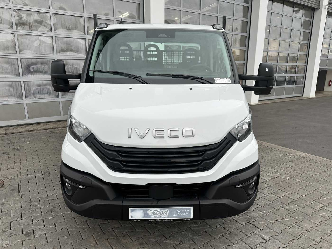 Iveco Daily 70C18H 3-S.-Kipper *R3.750mm*2xAHK* 4x - Furgão basculante: foto 2 Iveco Daily 70C18H 3-S.-Kipper *R3.750mm*2xAHK* 4x - Furgão basculante: foto 2