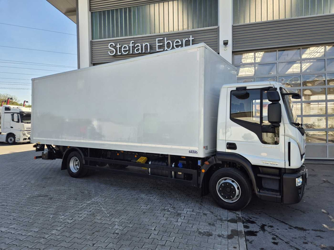 Iveco Eurocargo ML140E28/P 4x2 *LBW*AHK*Klima / 3x - Caminhão furgão: foto 4 Iveco Eurocargo ML140E28/P 4x2 *LBW*AHK*Klima / 3x - Caminhão furgão: foto 4