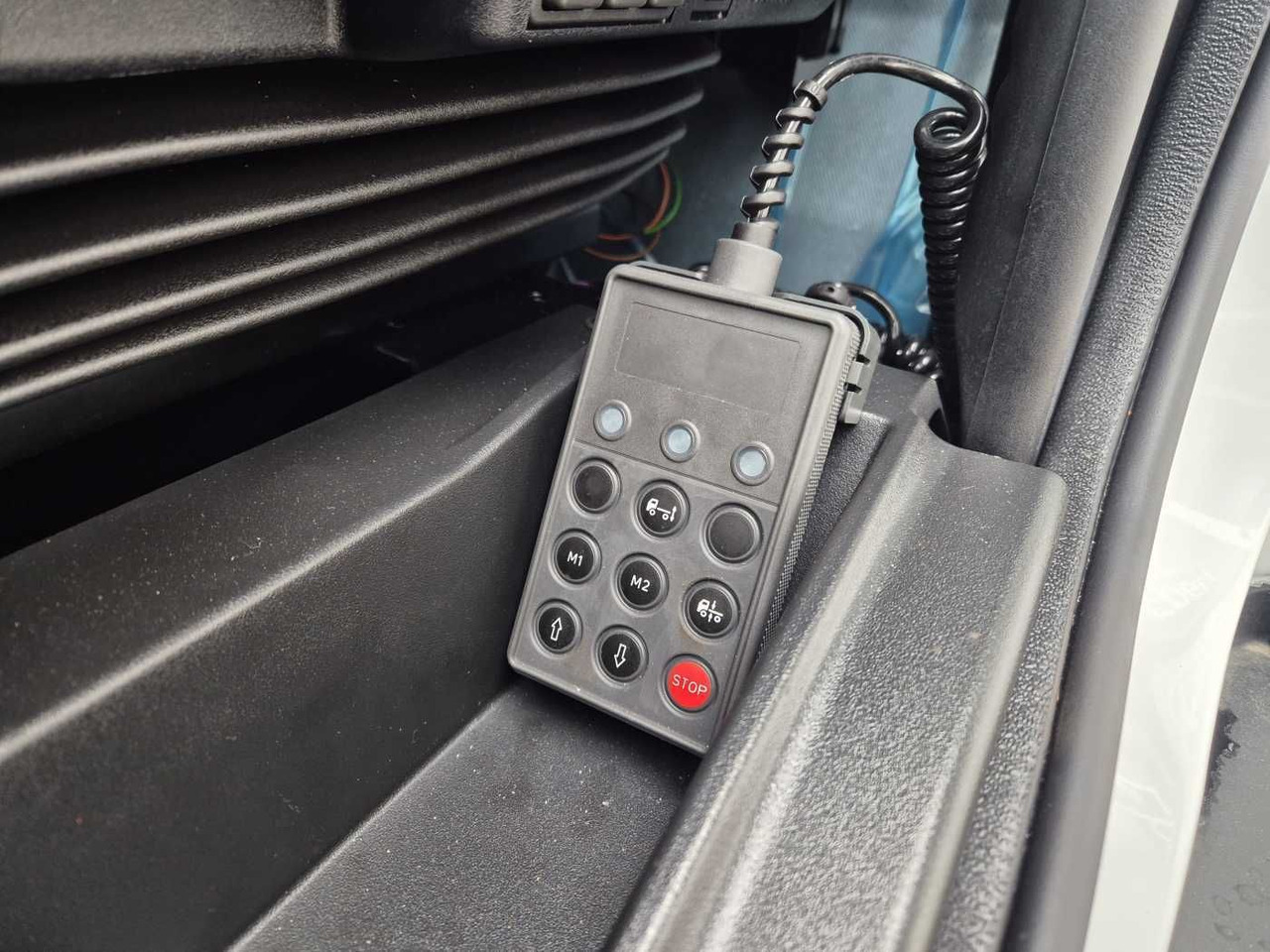 Caminhão chassi nuevo Iveco Eurocargo ML180E28/P 4x2 ZF-Automatik 8AP 3Stück: foto 14