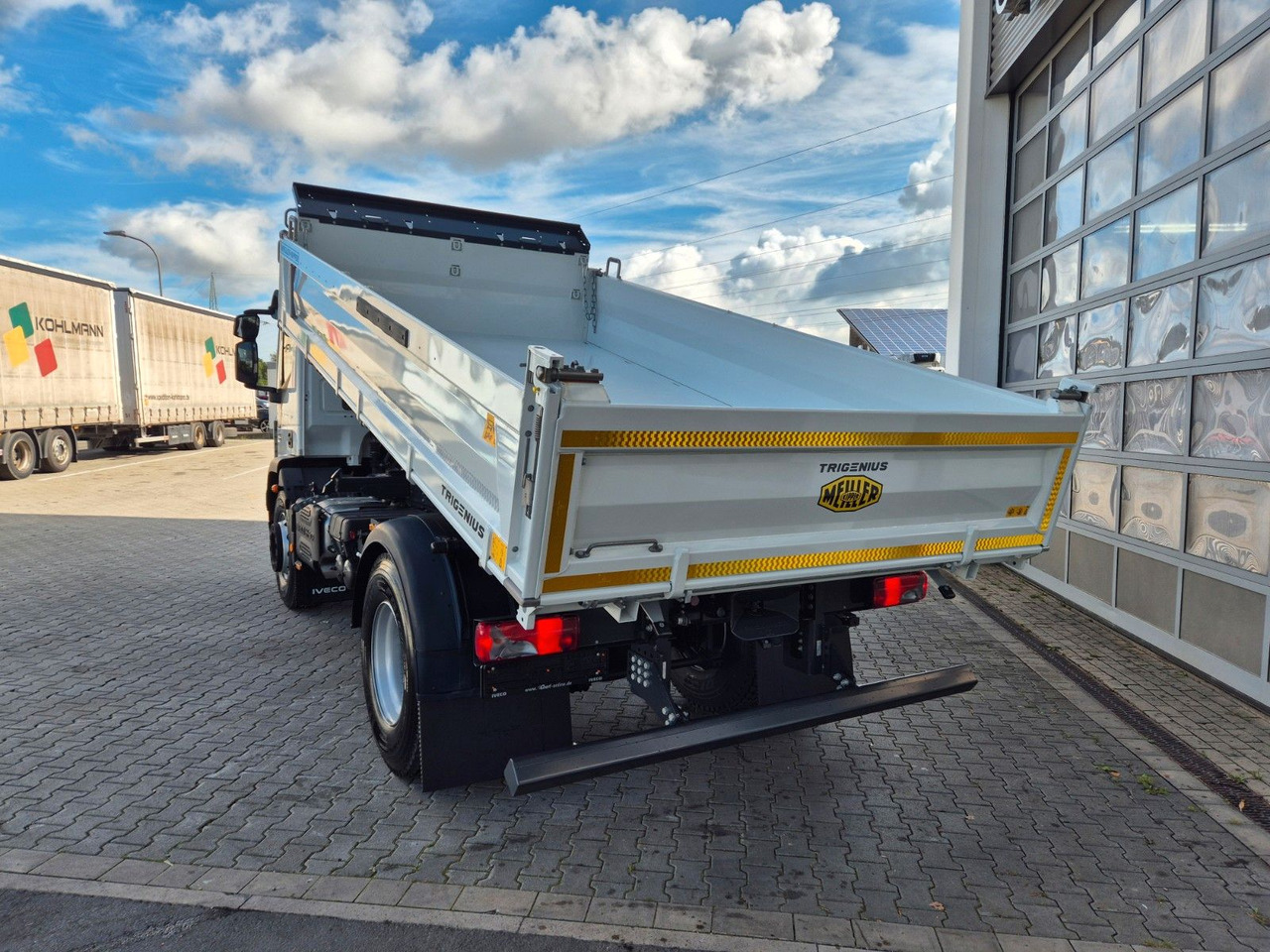 Iveco Eurocargo ML180E32K 4x2 Meiller AHK - Caminhão basculante: foto 5 Iveco Eurocargo ML180E32K 4x2 Meiller AHK - Caminhão basculante: foto 5