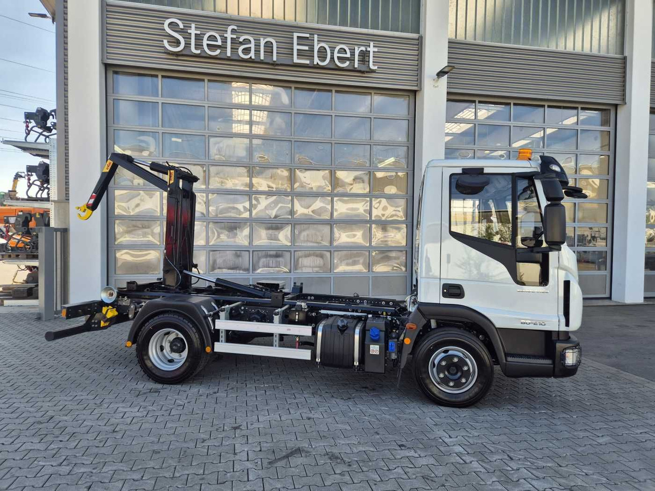 Iveco Eurocargo ML80E21K 4x2 Hyva 05-32-K-DIN-BF 2xAHK - Caminhão polibenne: foto 5 Iveco Eurocargo ML80E21K 4x2 Hyva 05-32-K-DIN-BF 2xAHK - Caminhão polibenne: foto 5