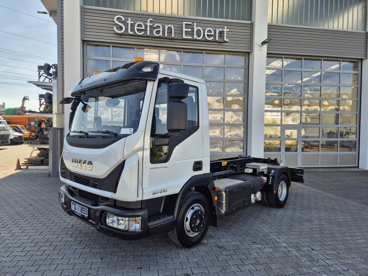 Iveco Eurocargo ML80E21K 4x2 Hyva 05-32-K-DIN-BF 2xAHK - Caminhão polibenne: foto 2 Iveco Eurocargo ML80E21K 4x2 Hyva 05-32-K-DIN-BF 2xAHK - Caminhão polibenne: foto 2