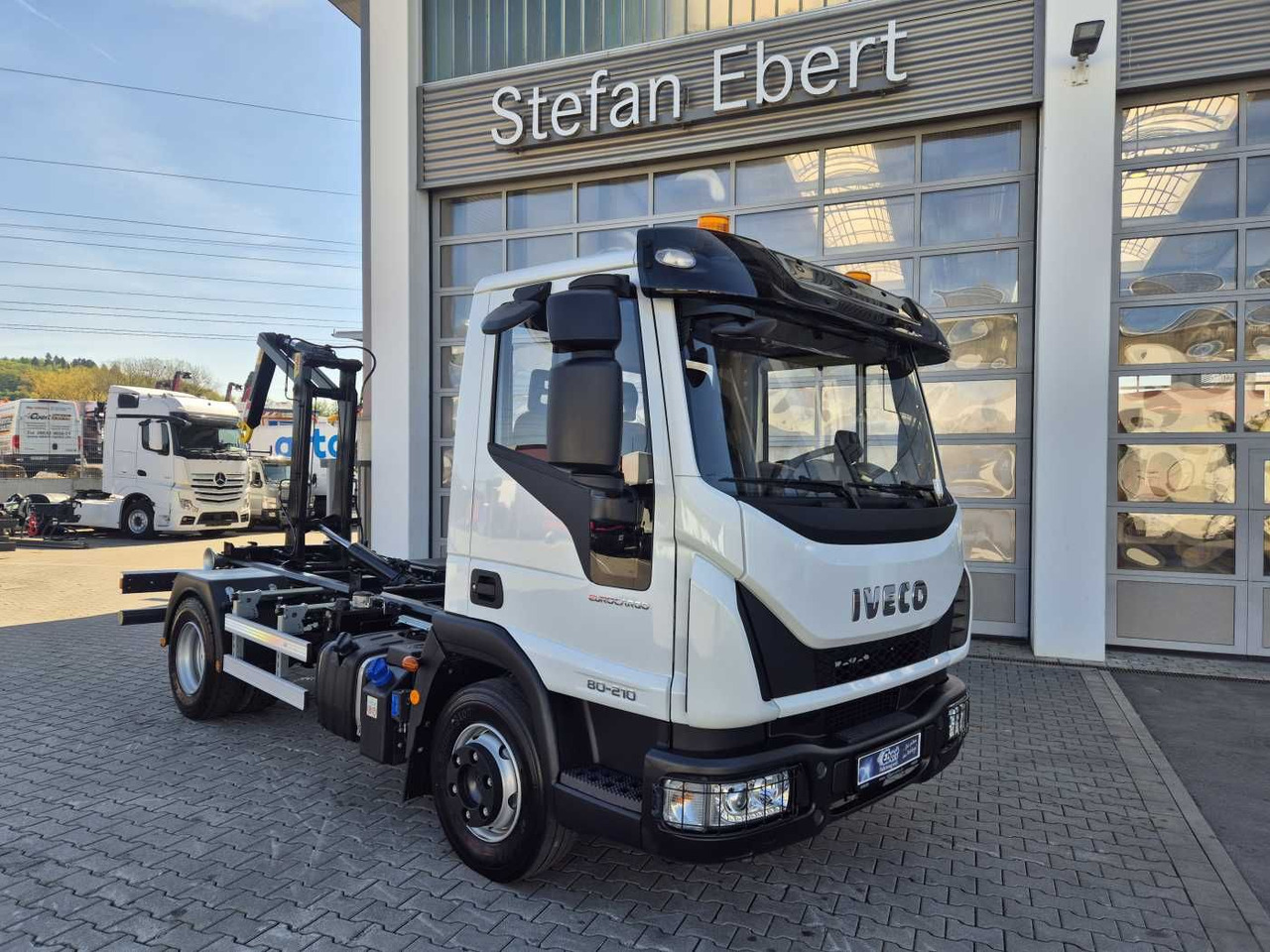Iveco Eurocargo ML80E21K 4x2 Hyva 05-32-K-DIN-BF 2xAHK - Caminhão polibenne: foto 1 Iveco Eurocargo ML80E21K 4x2 Hyva 05-32-K-DIN-BF 2xAHK - Caminhão polibenne: foto 1