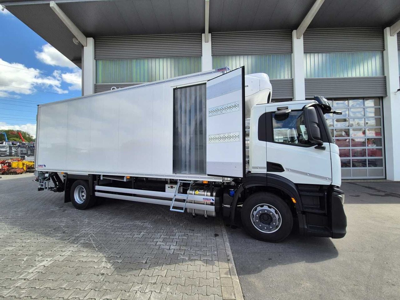 Iveco S-Way AD190S40/FP ThermoKing T-1000R LBW Tür AHK - Caminhão frigorífico: foto 4 Iveco S-Way AD190S40/FP ThermoKing T-1000R LBW Tür AHK - Caminhão frigorífico: foto 4