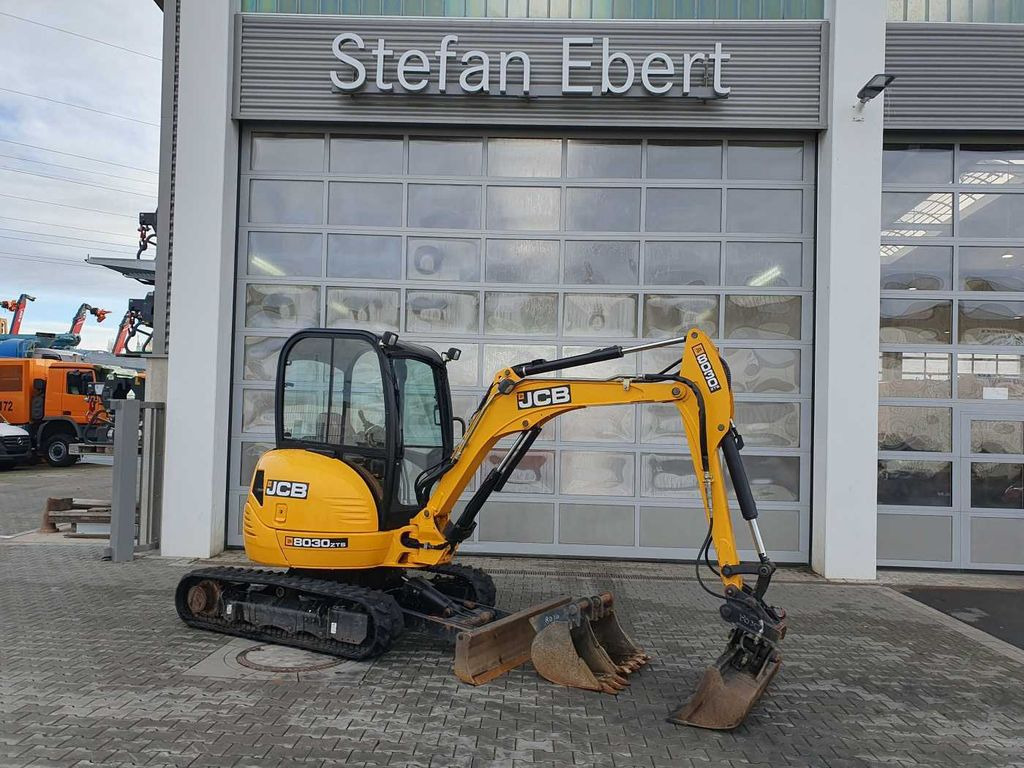 JCB 8030 ZTS / MS03 / 1.750h / 2019 / Löffelpaket - Mini escavadeira: foto 1 JCB 8030 ZTS / MS03 / 1.750h / 2019 / Löffelpaket - Mini escavadeira: foto 1