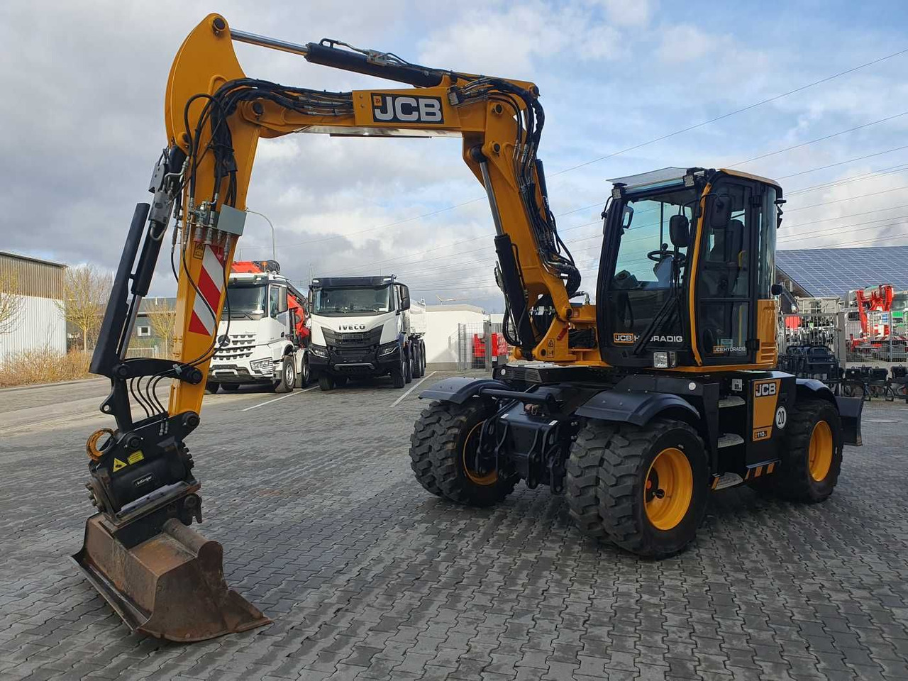JCB Hydradig HD 110WT / 2022 / nur 239h! / Powertilt - Escavadeira de rodas: foto 5 JCB Hydradig HD 110WT / 2022 / nur 239h! / Powertilt - Escavadeira de rodas: foto 5