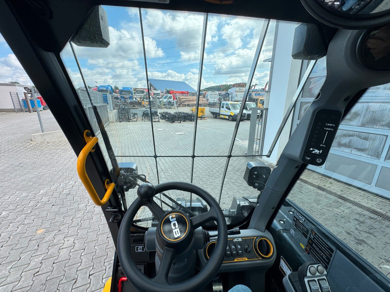 Empilhador telescópico JCB TLT 35-26D 4WD Teletruck / NEU 2025 / SS: foto 11