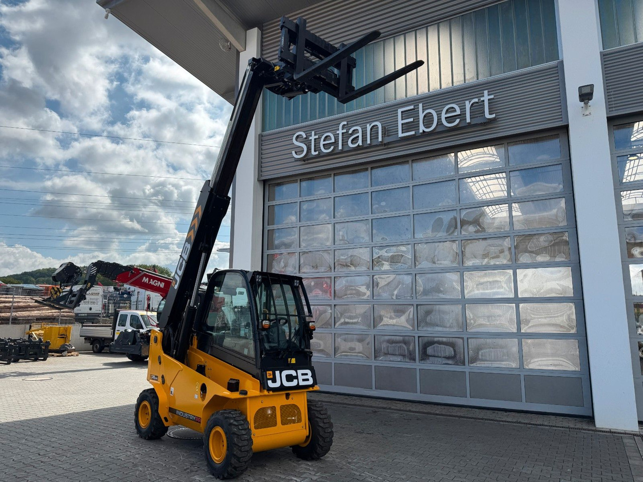 Empilhador telescópico JCB TLT 35-26D 4WD Teletruck / NEU 2025 / SS: foto 8