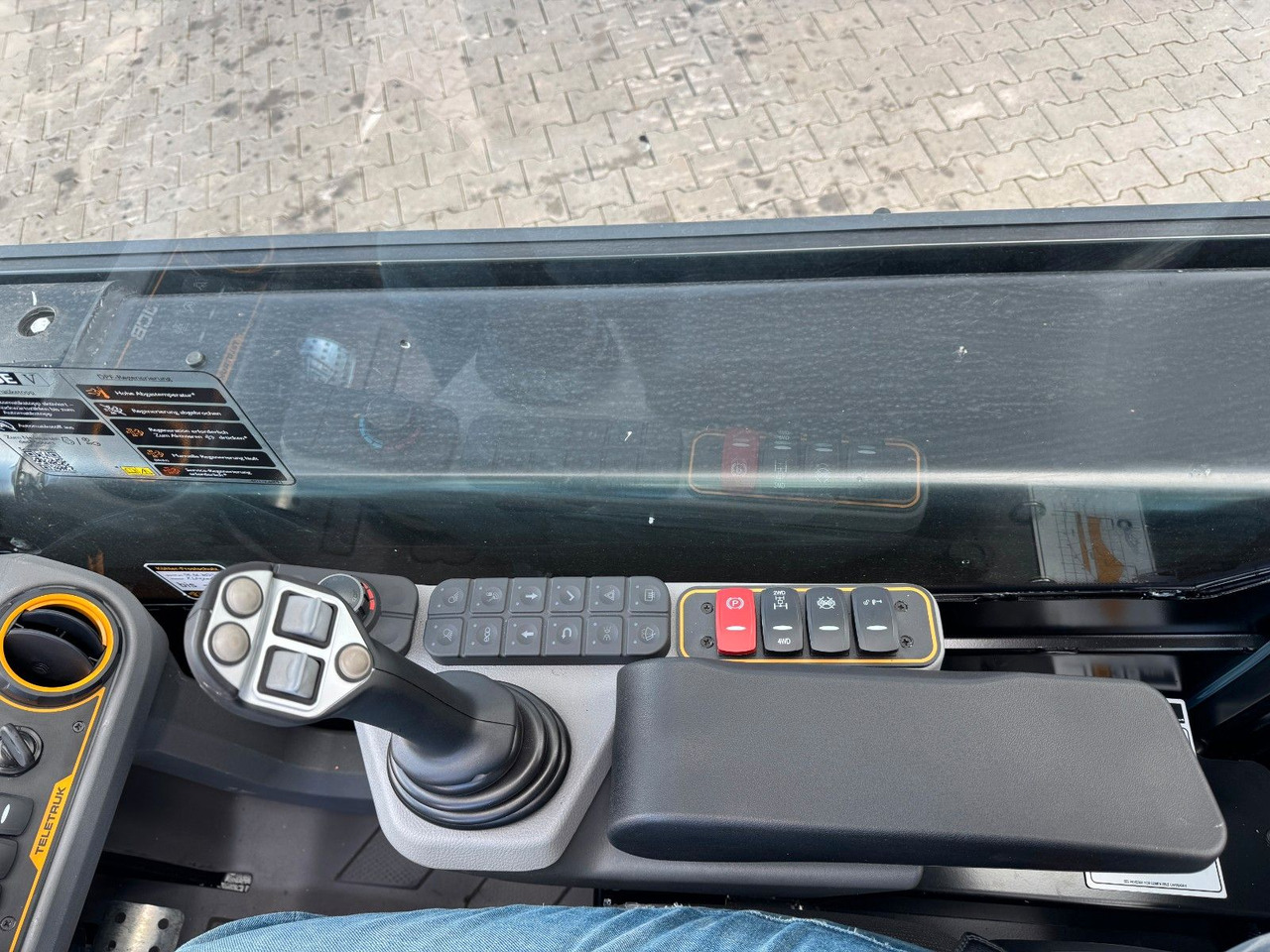 Empilhador telescópico JCB TLT 35-26D 4WD Teletruck / NEU 2025 / SS: foto 15