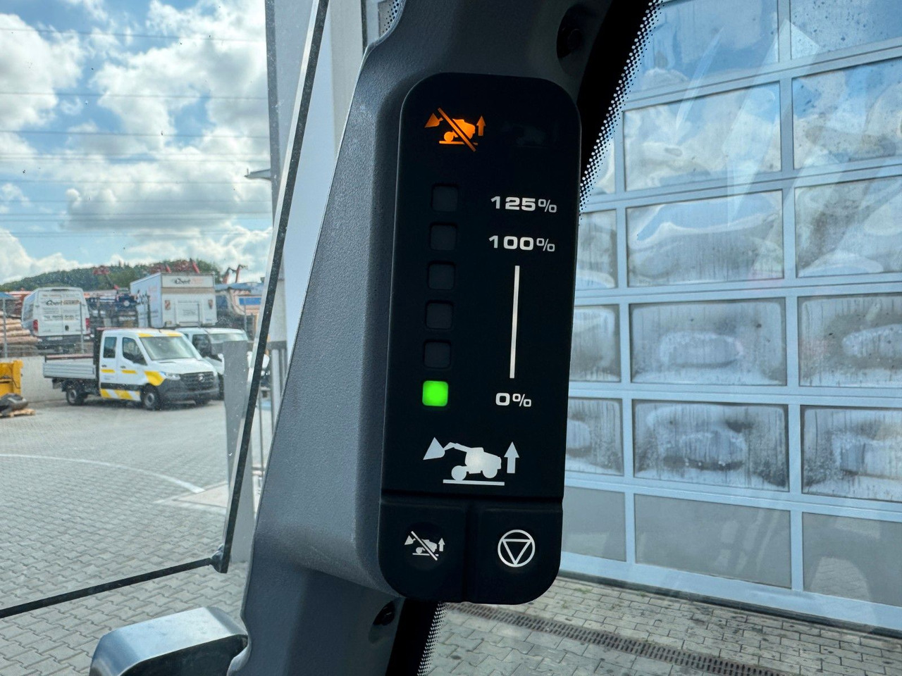 Empilhador telescópico JCB TLT 35-26D 4WD Teletruck / NEU 2025 / SS: foto 16
