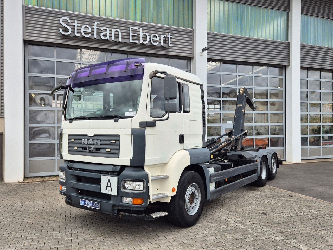 MAN TGA 26.440 6x2-2 BL Meiller RK 20.70 Bett - Caminhão polibenne: foto 2 MAN TGA 26.440 6x2-2 BL Meiller RK 20.70 Bett - Caminhão polibenne: foto 2