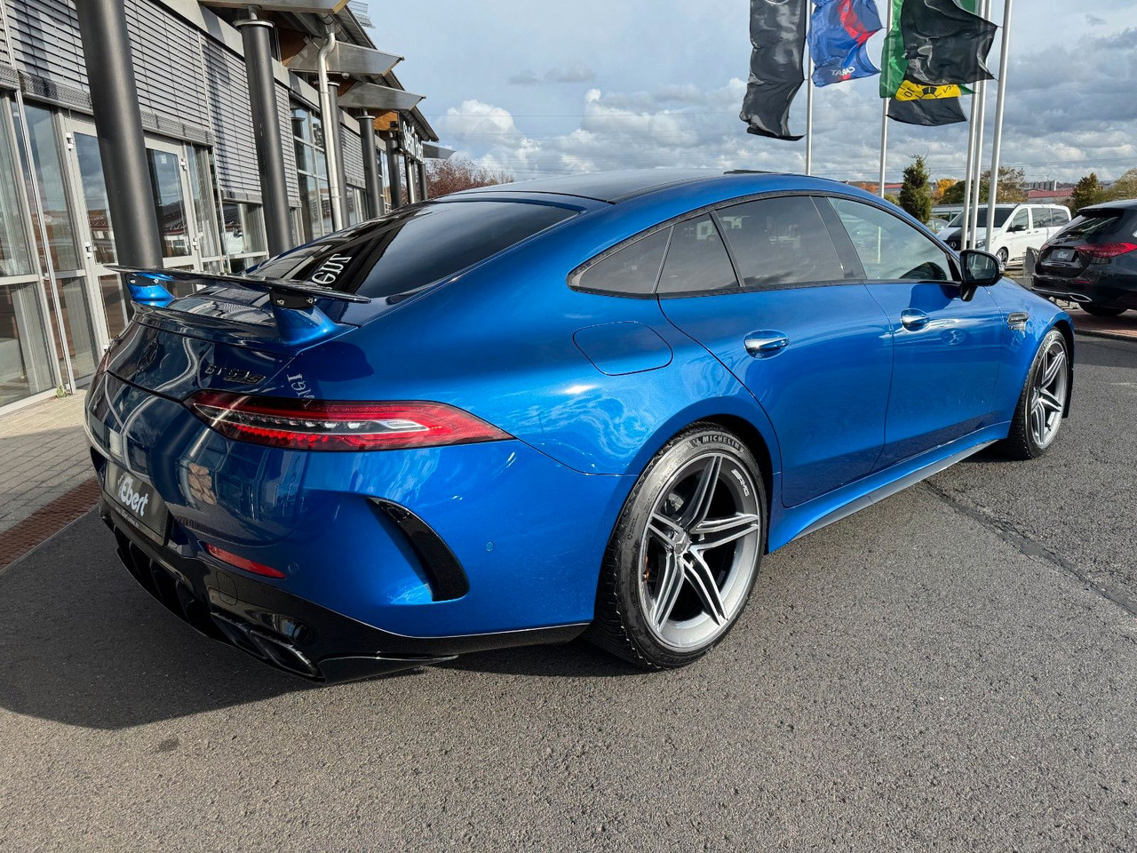 Mercedes-Benz AMG GT 63 S Keramik+AirM+Burm+Distr+SitzKlima - Coupé: foto 4 Mercedes-Benz AMG GT 63 S Keramik+AirM+Burm+Distr+SitzKlima - Coupé: foto 4
