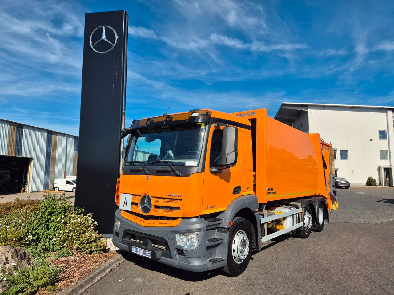 Mercedes-Benz Actros 2533 L Faun Variopress II524 V19 Zoeller - Caminhão de lixo: foto 1 Mercedes-Benz Actros 2533 L Faun Variopress II524 V19 Zoeller - Caminhão de lixo: foto 1