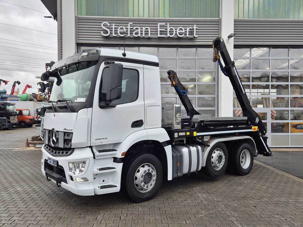 Mercedes-Benz Arocs 2543 L 6x2/4 Hiab TS 2018 TAZ Funk - Caminhão multibenne: foto 3 Mercedes-Benz Arocs 2543 L 6x2/4 Hiab TS 2018 TAZ Funk - Caminhão multibenne: foto 3