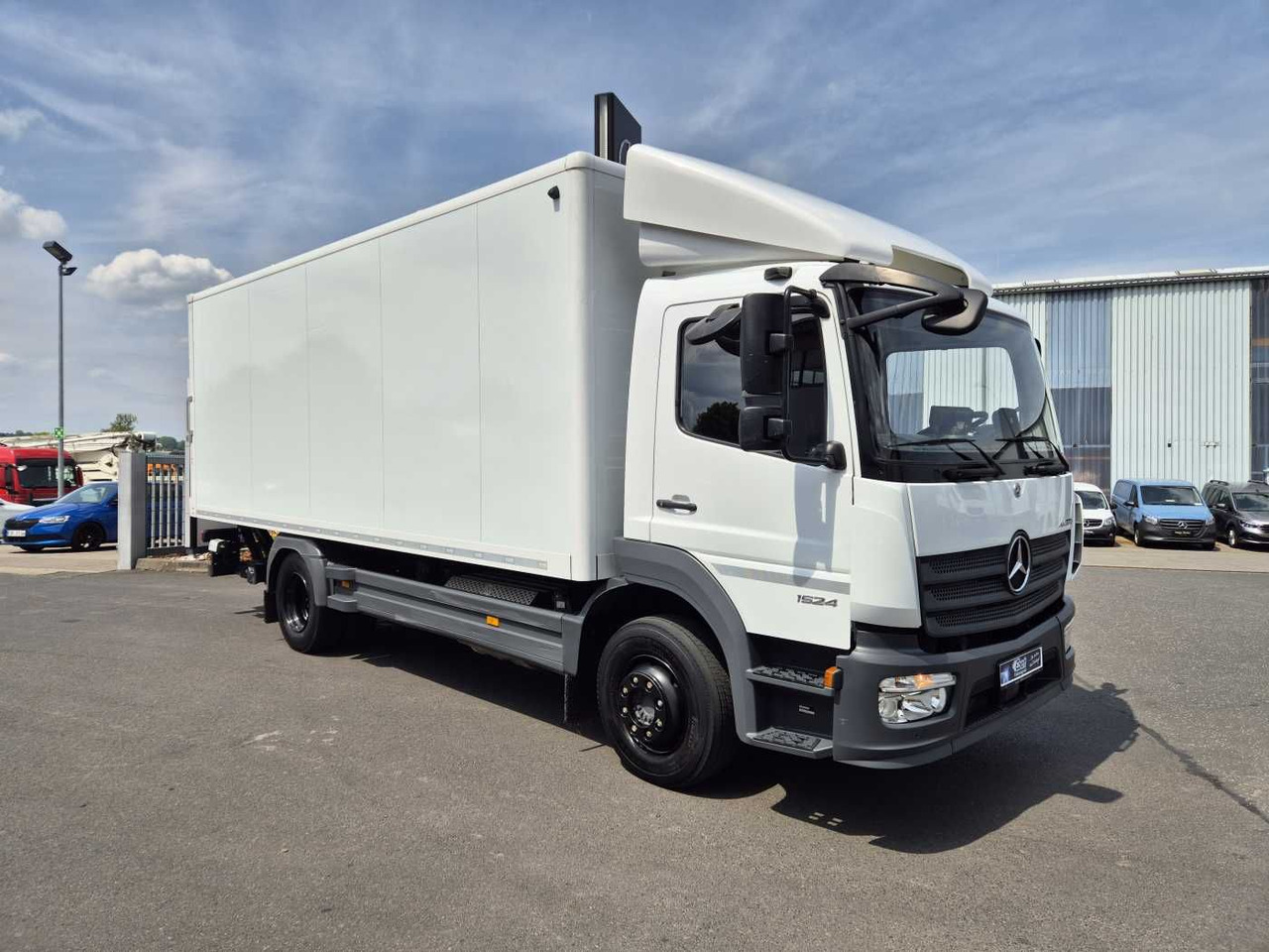 Mercedes-Benz Atego 1524 L LBW 1.500kg Standheizung Klima - Caminhão furgão: foto 5 Mercedes-Benz Atego 1524 L LBW 1.500kg Standheizung Klima - Caminhão furgão: foto 5