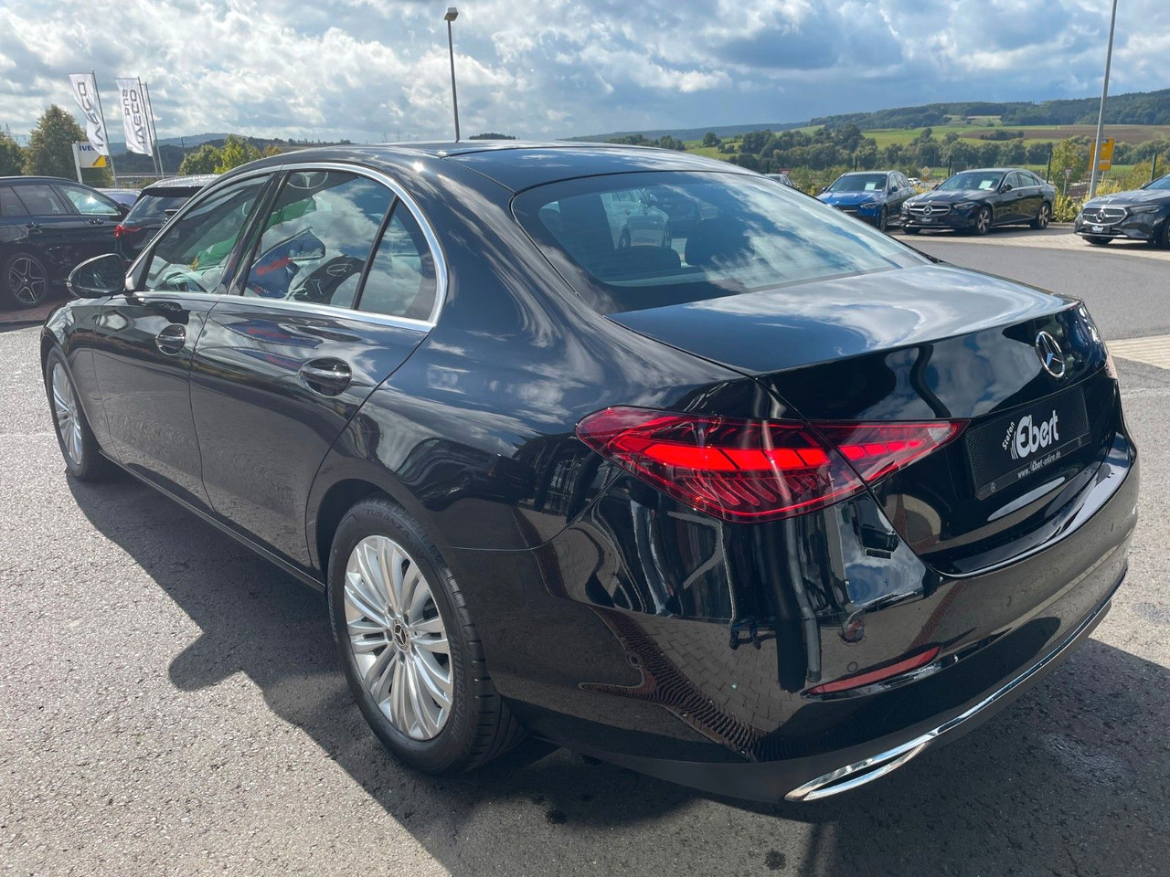 Mercedes-Benz C 200 d AVANTGARDE 360°+TOTW+Carplay+Ambiente - Sedã: foto 3 Mercedes-Benz C 200 d AVANTGARDE 360°+TOTW+Carplay+Ambiente - Sedã: foto 3