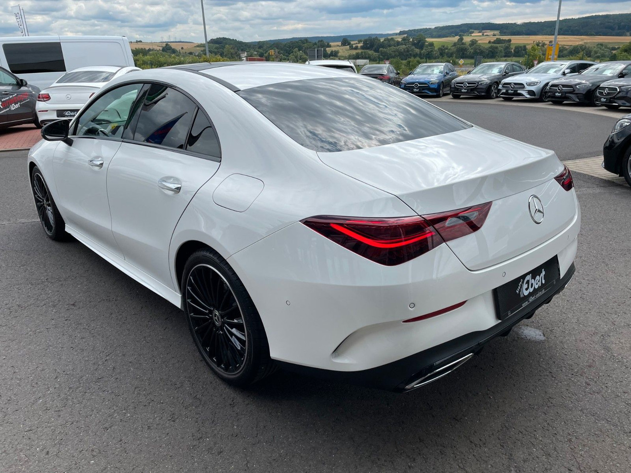 Mercedes-Benz CLA 200 AMG Pano+R-Kamera+19" - Coupé: foto 3 Mercedes-Benz CLA 200 AMG Pano+R-Kamera+19" - Coupé: foto 3