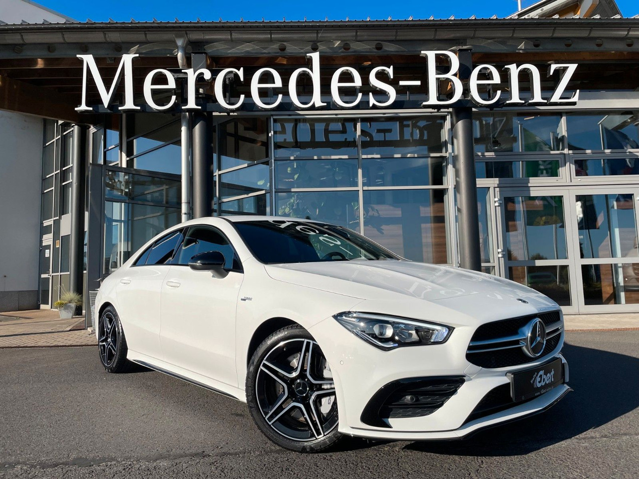 Mercedes-Benz CLA 35 AMG Aero+TotW+R-Kamera+Ambiente - Coupé: foto 1 Mercedes-Benz CLA 35 AMG Aero+TotW+R-Kamera+Ambiente - Coupé: foto 1