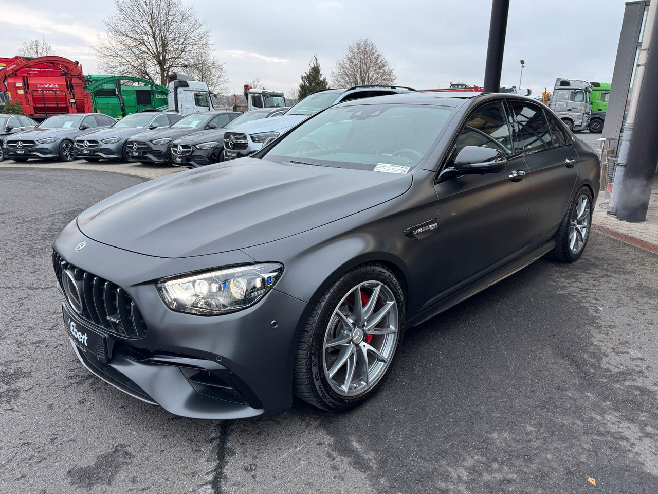 Mercedes-Benz E 63 AMG S FinalEd+Pano+Burm+STH+Memory+HUD - Sedã: foto 3 Mercedes-Benz E 63 AMG S FinalEd+Pano+Burm+STH+Memory+HUD - Sedã: foto 3