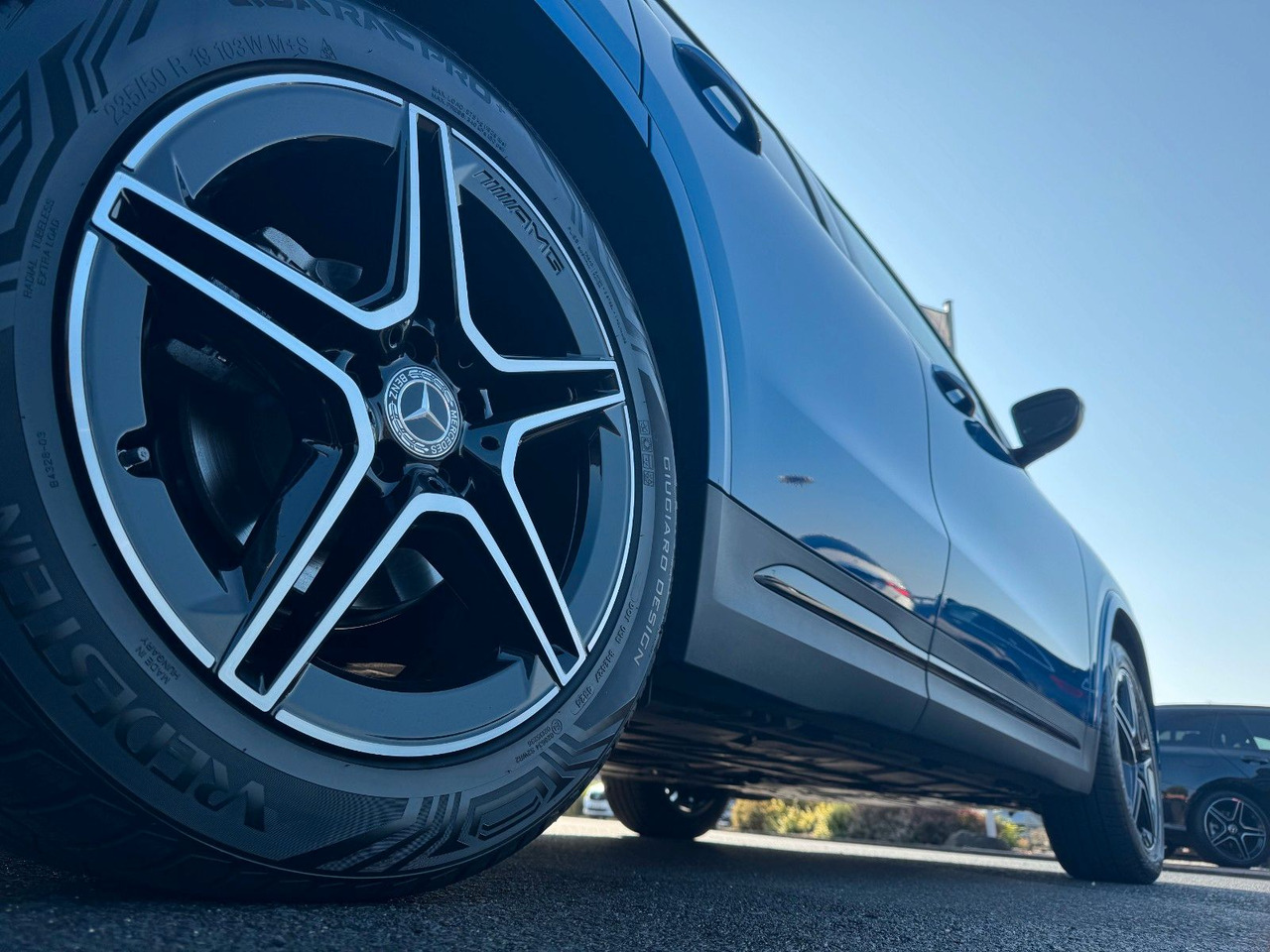 Mercedes-Benz GLA 200 AMG+PANO+DistrPlus+RFK+Night - SUV: foto 5 Mercedes-Benz GLA 200 AMG+PANO+DistrPlus+RFK+Night - SUV: foto 5