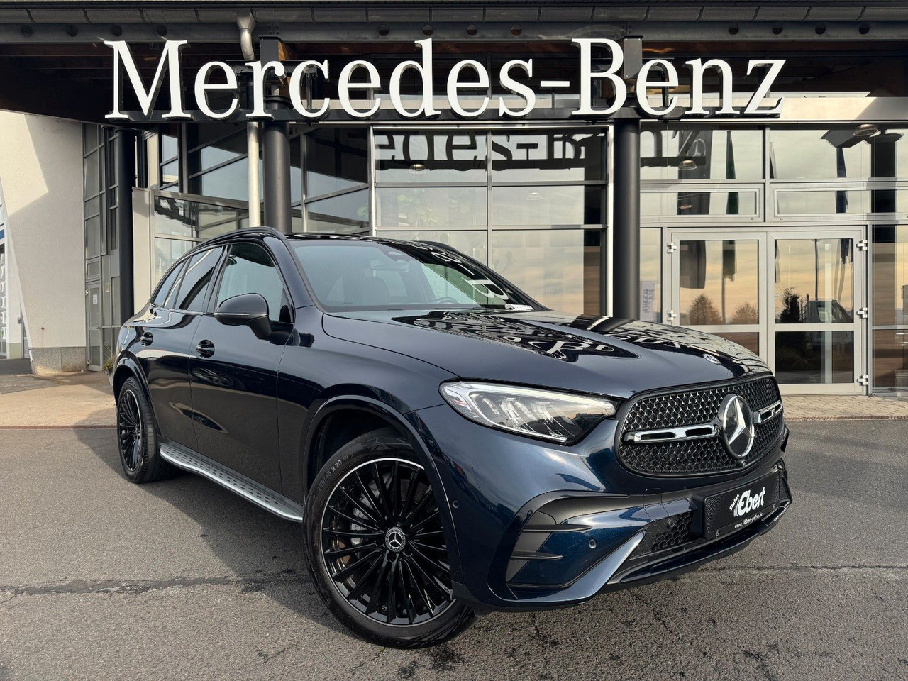 Mercedes-Benz GLC 300 4M+AMG+Pano+Burm+360+Memory - SUV: foto 1 Mercedes-Benz GLC 300 4M+AMG+Pano+Burm+360+Memory - SUV: foto 1