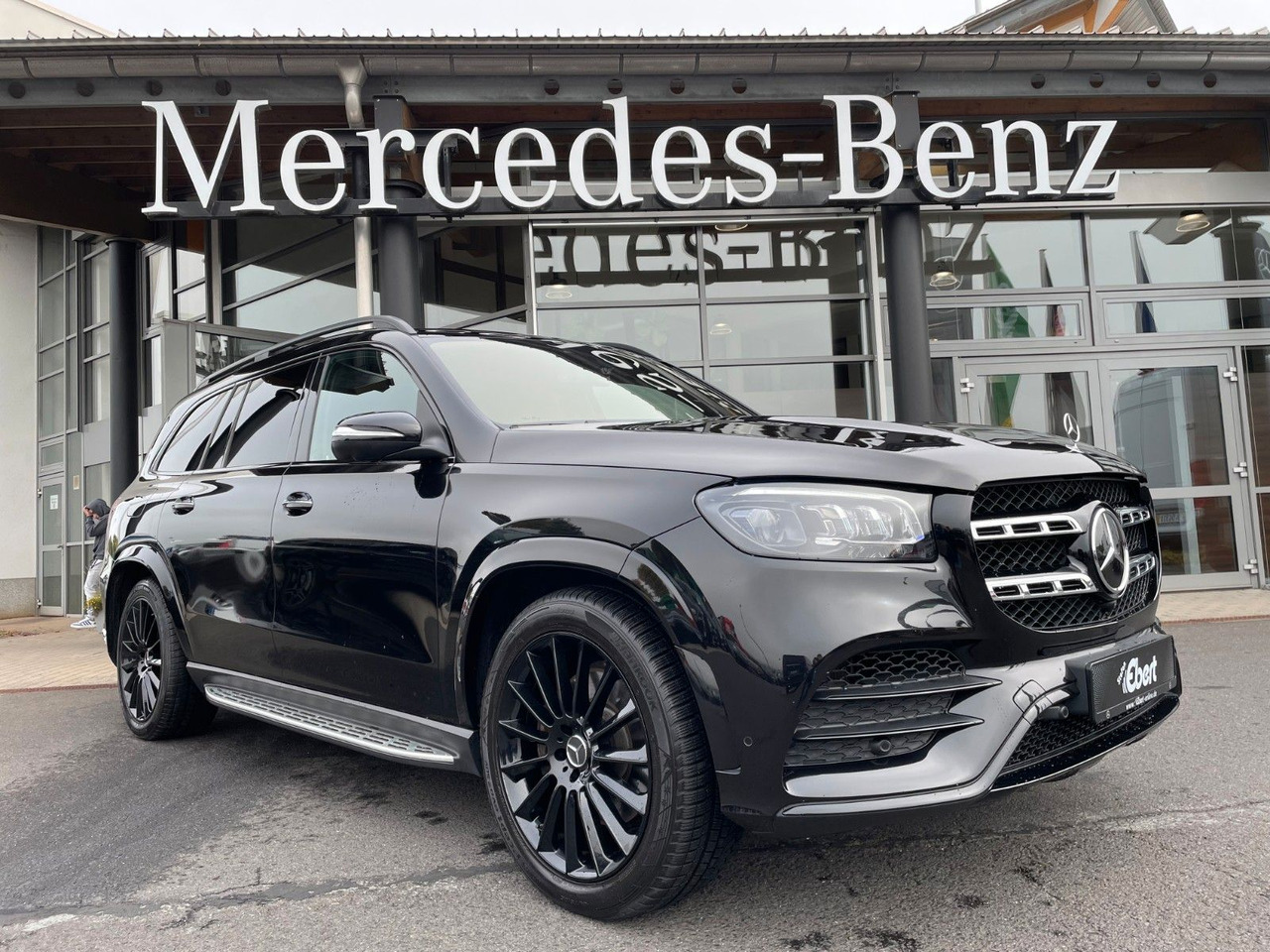 Mercedes-Benz GLS 580 4M AMG Pano+AHK+Burm+7Sitz+HUD+Fond+VOLL - SUV: foto 1 Mercedes-Benz GLS 580 4M AMG Pano+AHK+Burm+7Sitz+HUD+Fond+VOLL - SUV: foto 1