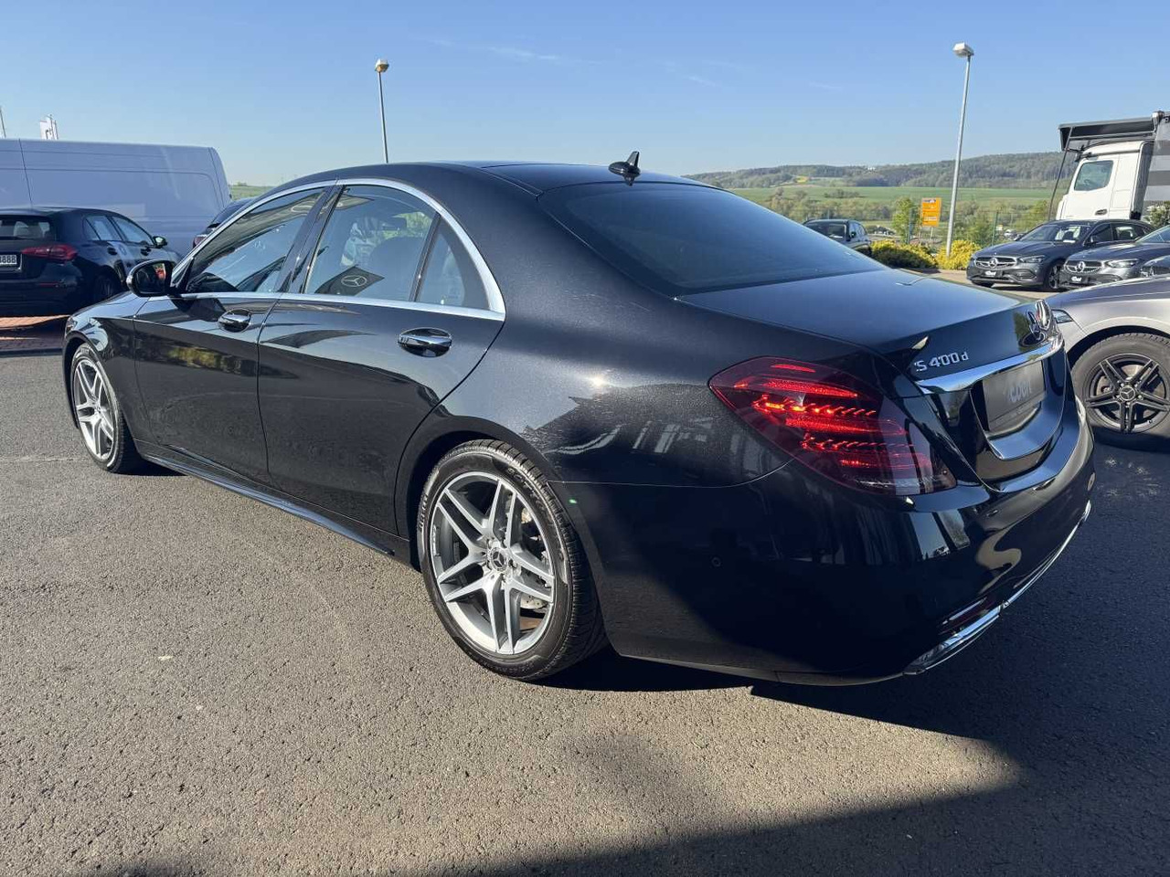 Mercedes-Benz S 400d 4M AMG+Pano+Burm+Distr+Massage+ HUD - Automóvel: foto 3 Mercedes-Benz S 400d 4M AMG+Pano+Burm+Distr+Massage+ HUD - Automóvel: foto 3