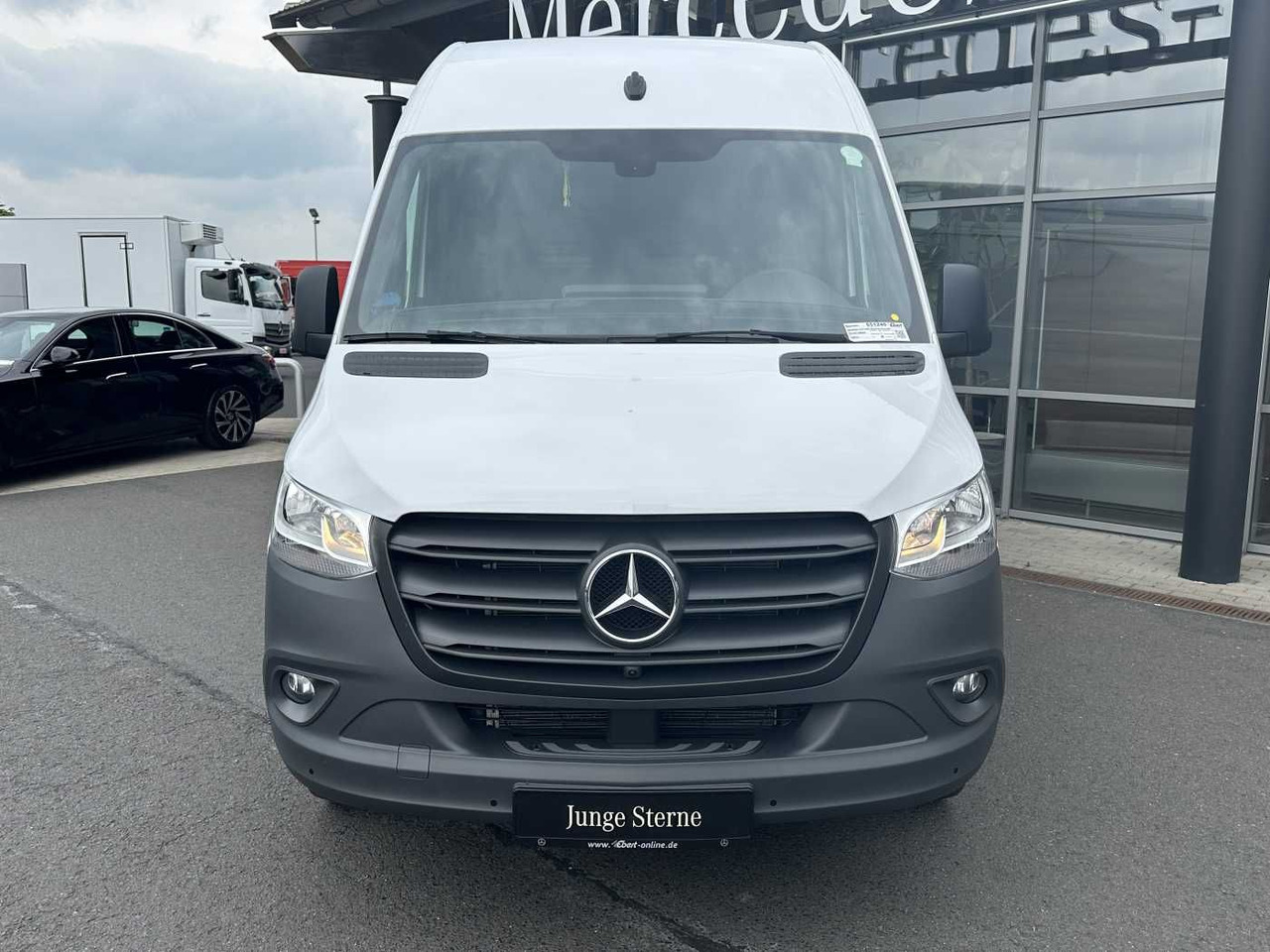 Mercedes-Benz Sprinter 317 CDI 3665 9G Klima 360 MBUX SHZ - Furgão: foto 2 Mercedes-Benz Sprinter 317 CDI 3665 9G Klima 360 MBUX SHZ - Furgão: foto 2