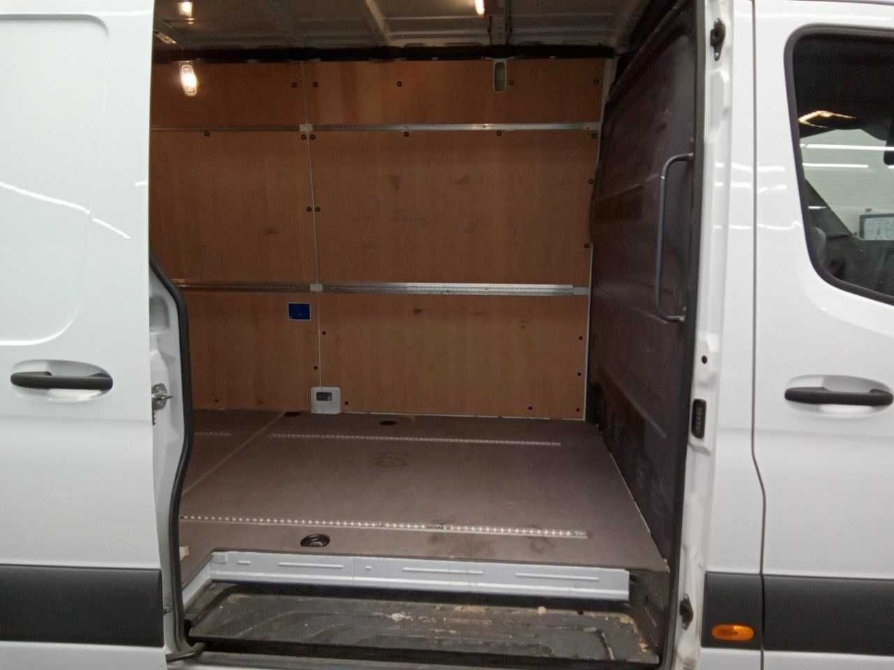 Mercedes-Benz Sprinter 317 CDI 4325 Klima 360 Schwing MBUX SHZ - Furgão: foto 5 Mercedes-Benz Sprinter 317 CDI 4325 Klima 360 Schwing MBUX SHZ - Furgão: foto 5