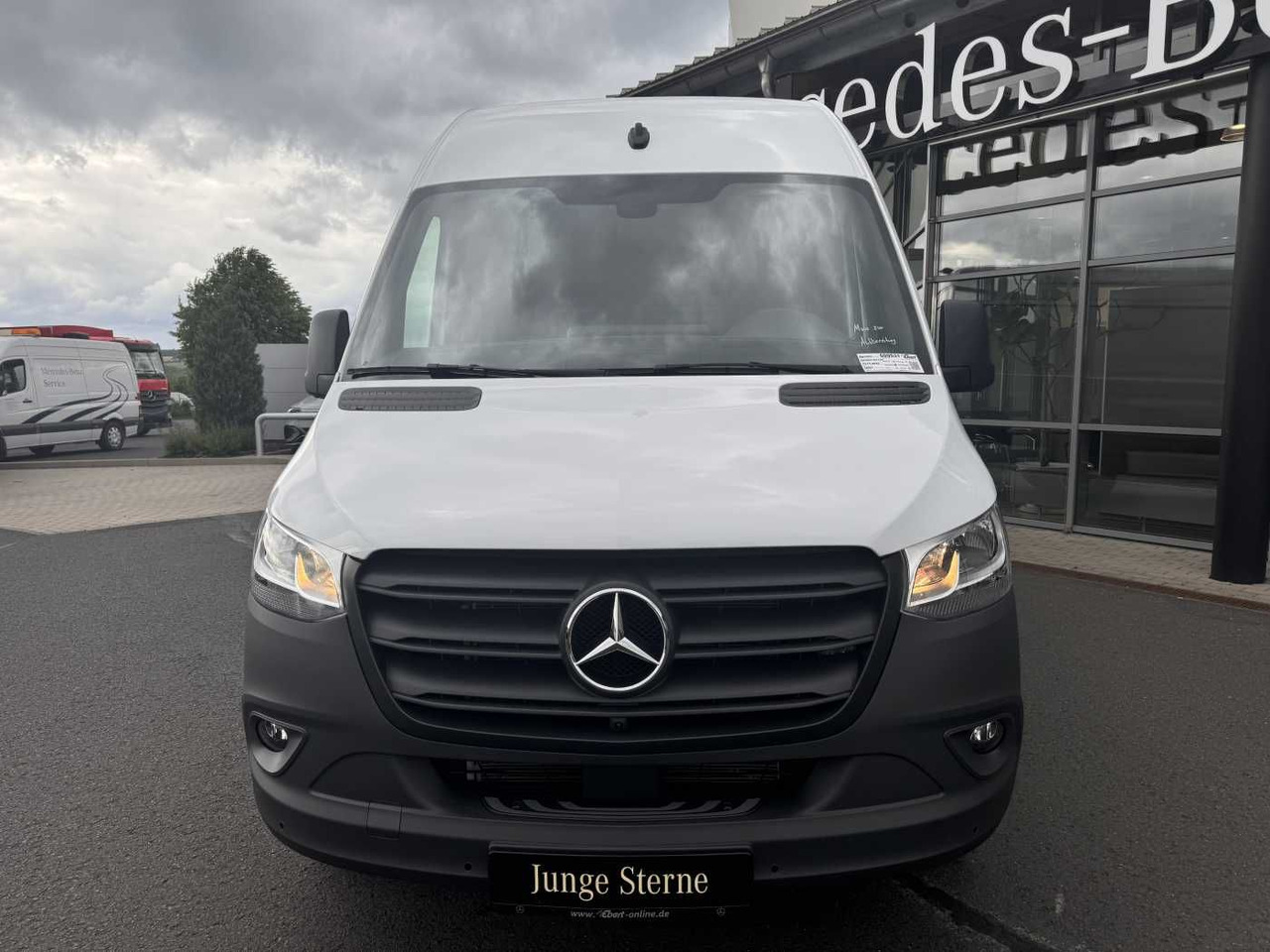 Mercedes-Benz Sprinter 317 CDI 4325 Klima Schwing 360 SHZ MBUX - Furgão: foto 2 Mercedes-Benz Sprinter 317 CDI 4325 Klima Schwing 360 SHZ MBUX - Furgão: foto 2