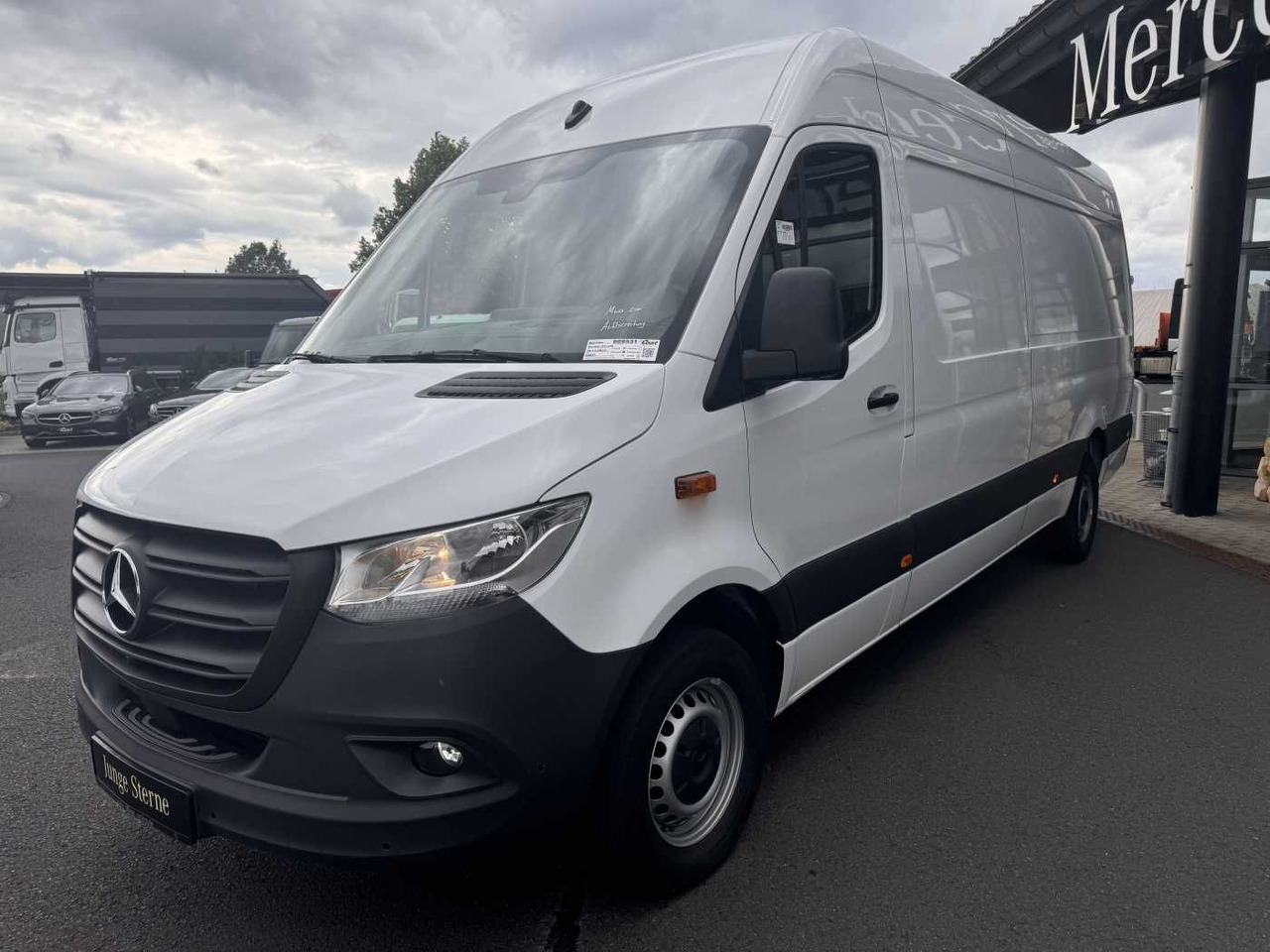 Mercedes-Benz Sprinter 317 CDI 4325 Klima Schwing 360 SHZ MBUX - Furgão: foto 3 Mercedes-Benz Sprinter 317 CDI 4325 Klima Schwing 360 SHZ MBUX - Furgão: foto 3