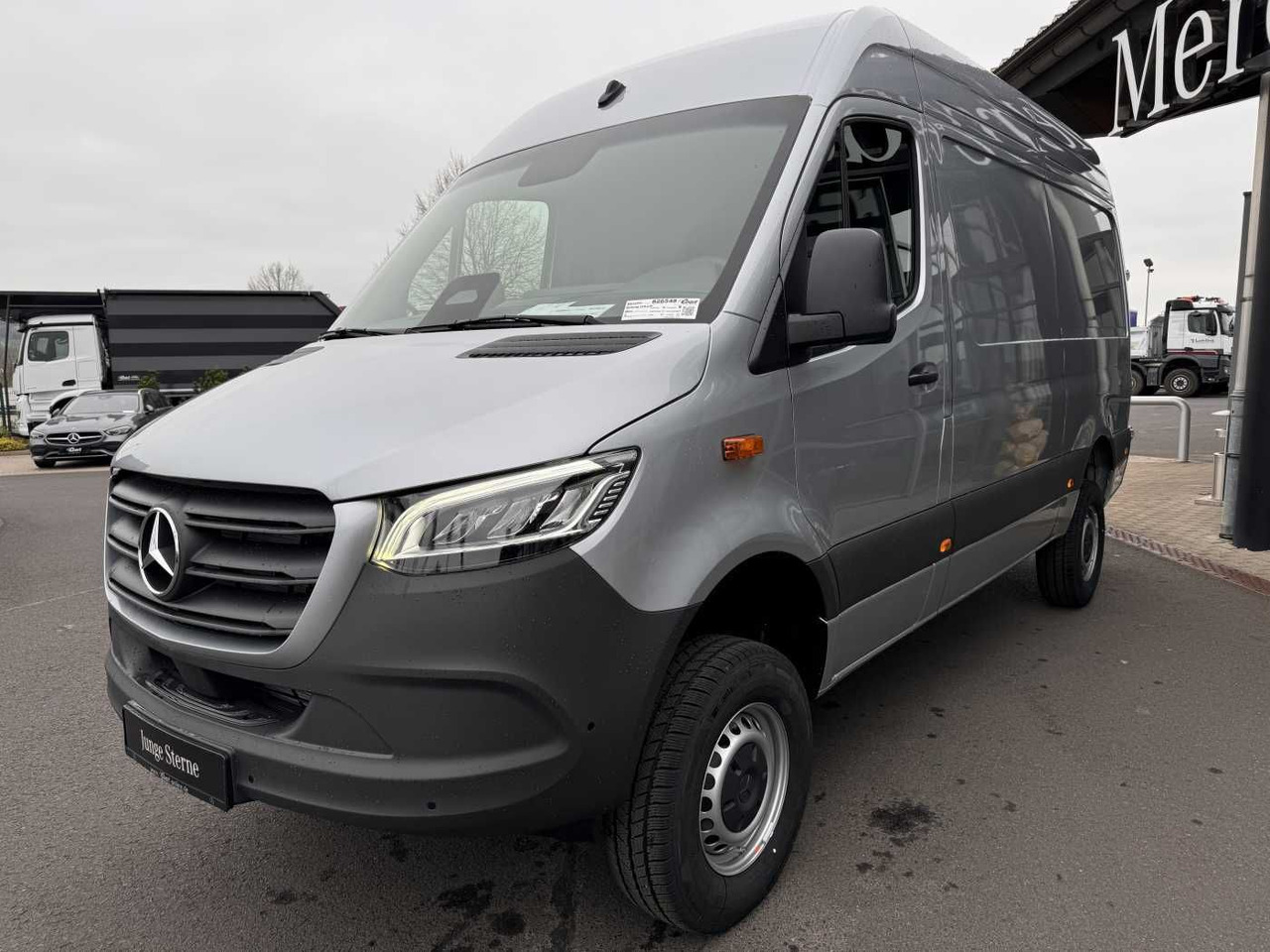Mercedes-Benz Sprinter 319 CDI 4x4 3665 Klima Standheiz AHK - Furgão: foto 3 Mercedes-Benz Sprinter 319 CDI 4x4 3665 Klima Standheiz AHK - Furgão: foto 3